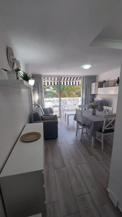 Apartamento Margarita Con Piscina En Playa Honda, Playa Las Americas Arona  Spain
